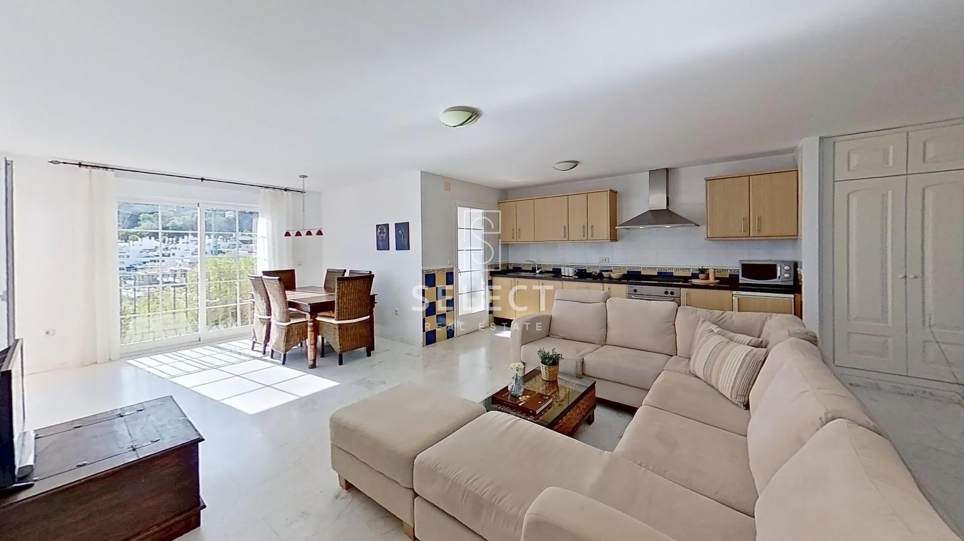 IS796 – Apartment – La Herradura – Marina del este