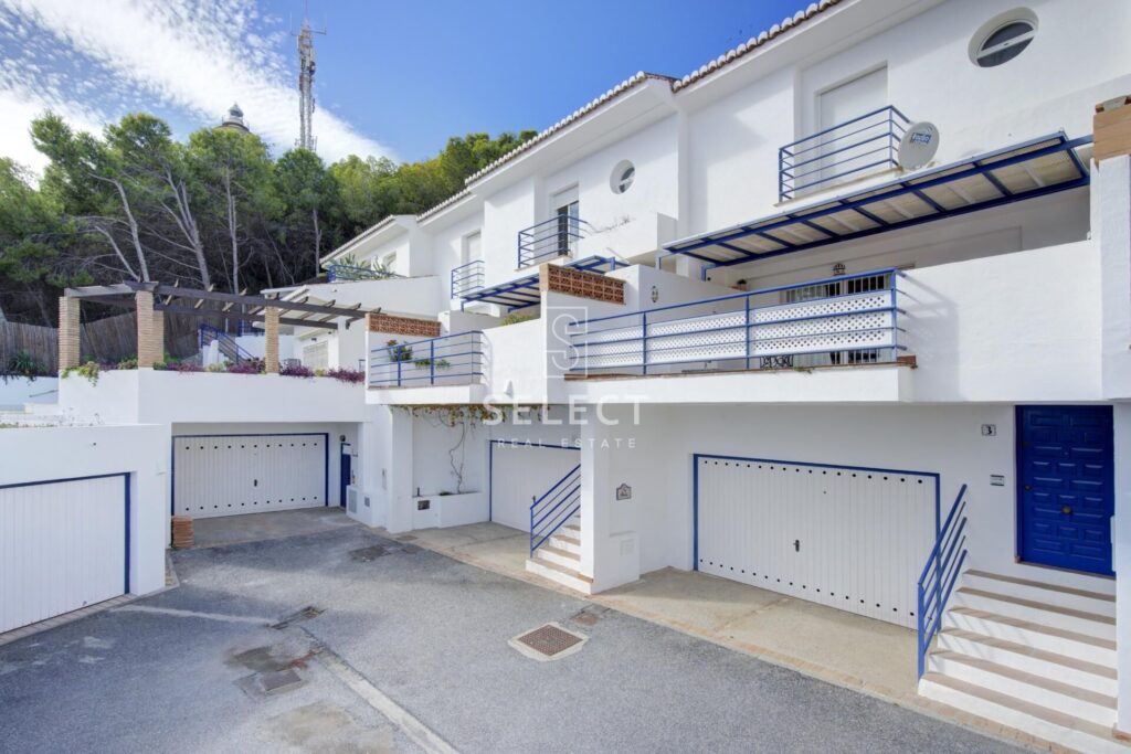IS794 – Terraced house – La Herradura – Marina del este