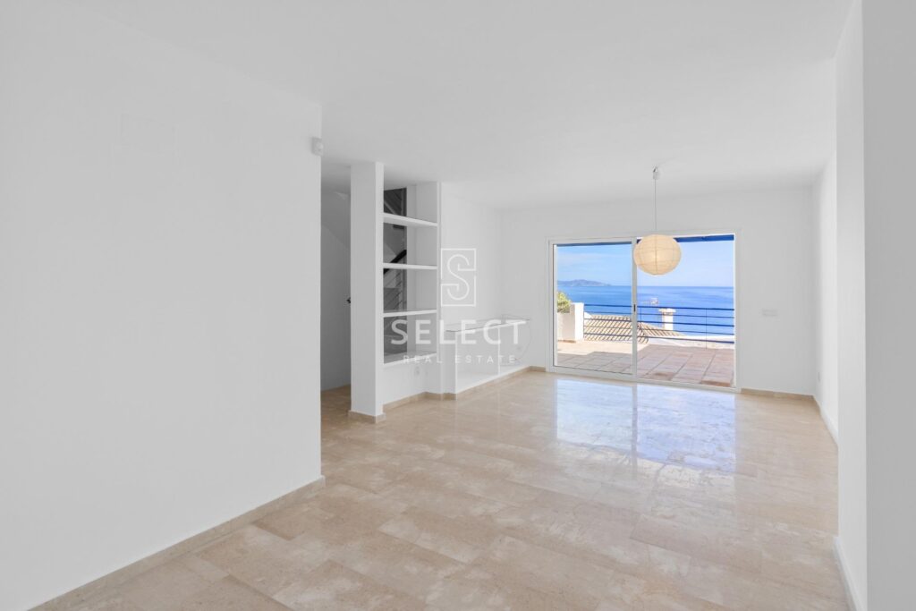 IS794 – Terraced house – La Herradura – Marina del este