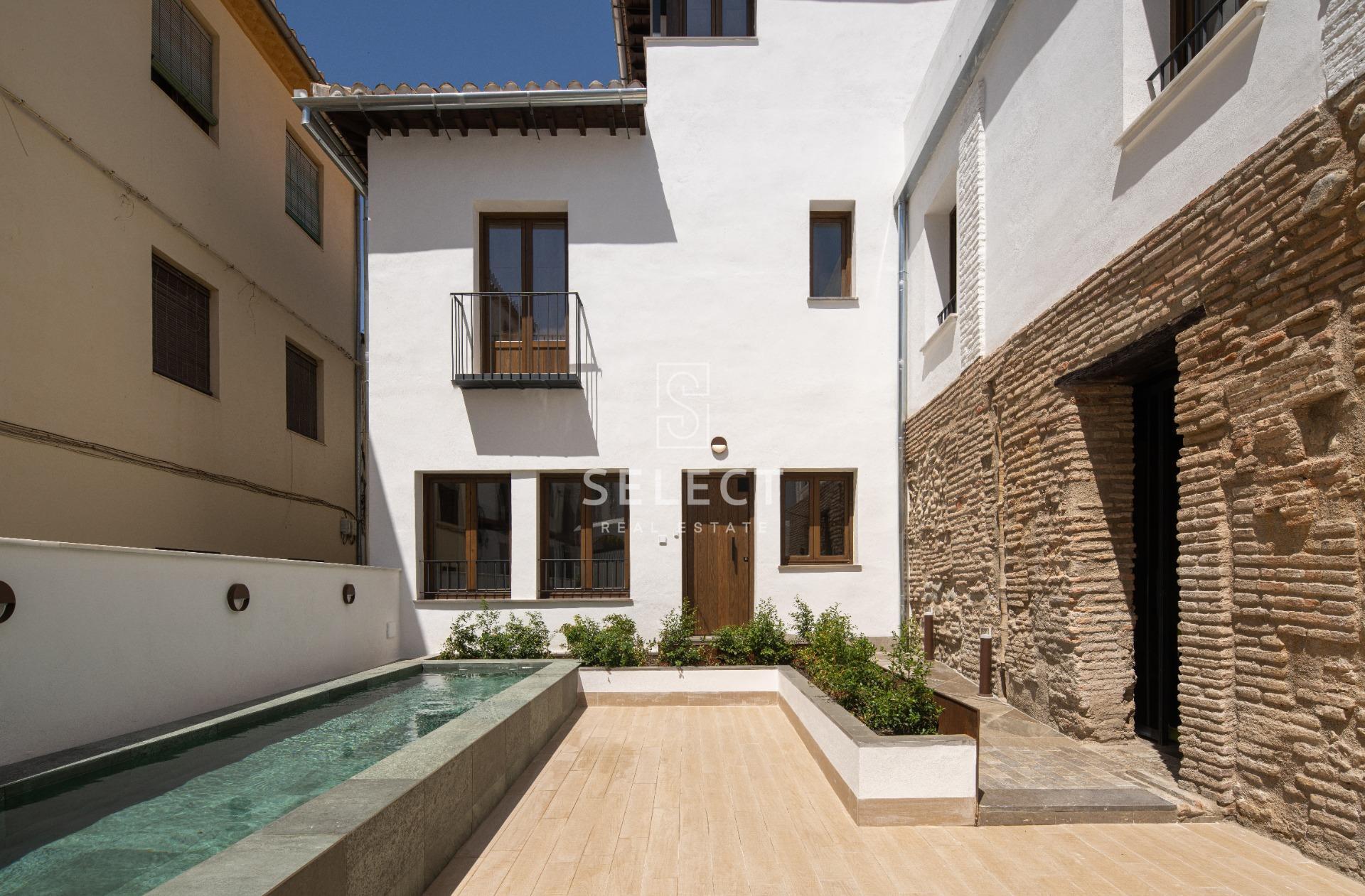 IS775C – Apartment – Granada – Albaicín