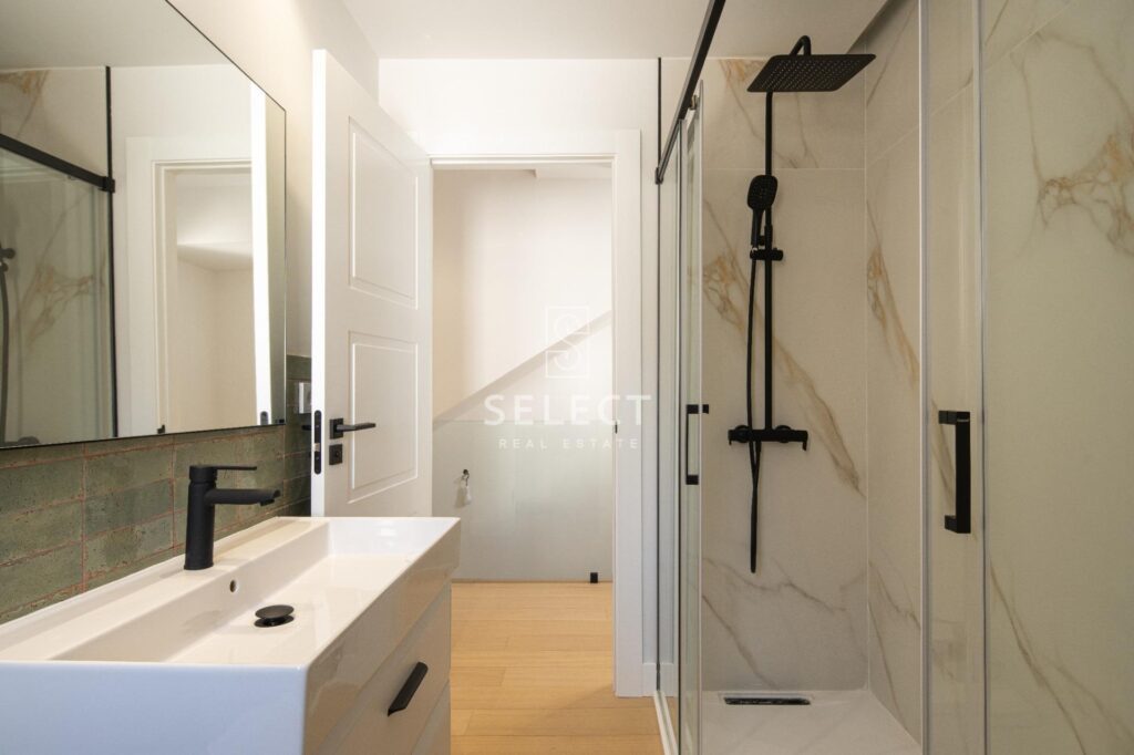 IS775C – Apartment – Granada – Albaicín