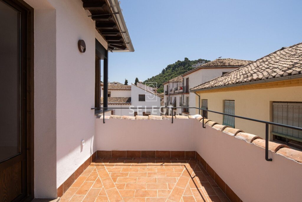 IS775C – Apartment – Granada – Albaicín