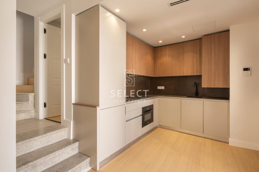 IS775C – Apartment – Granada – Albaicín
