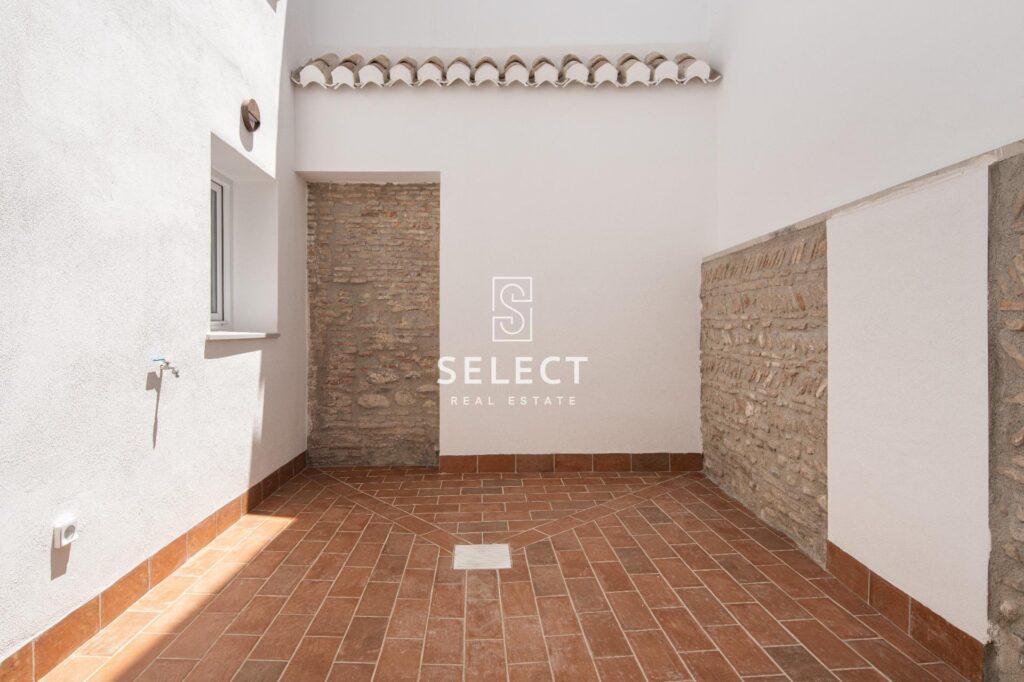 IS775B – Ground floor apartment – Granada – Albaicín