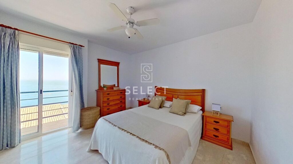 Terraced house - La Herradura - Marina del este