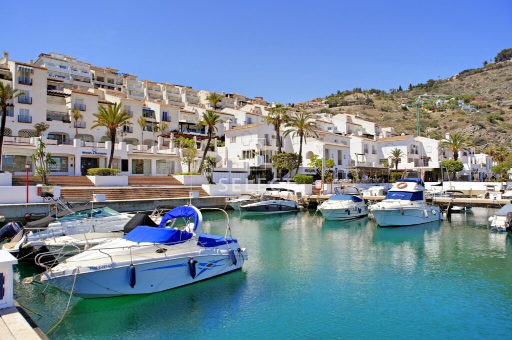 Terraced house - La Herradura - Marina del este