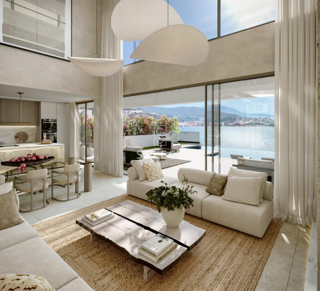 IS611 – Villa – La Herradura – Marina del este