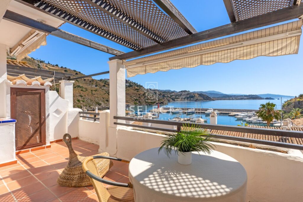 Terraced house - La Herradura - Marina del este