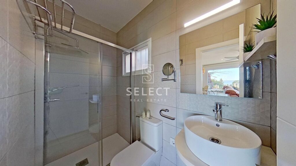 IS800 – Terraced house – La Herradura – Urb. tropicana