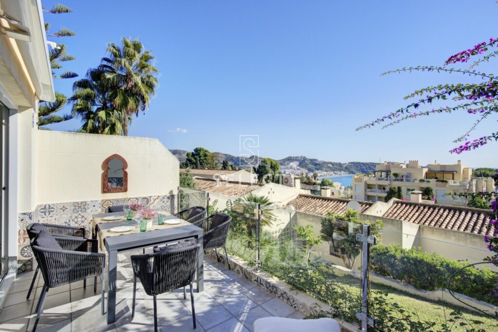 IS800 – Terraced house – La Herradura – Urb. tropicana
