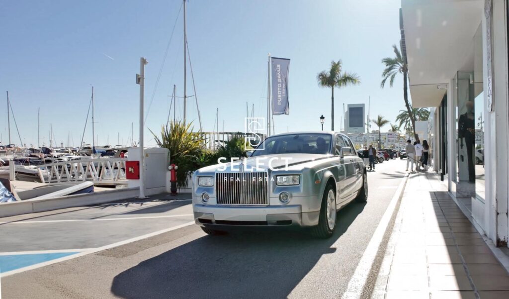 IS804 – Apartment – Marbella – Puerto Banus
