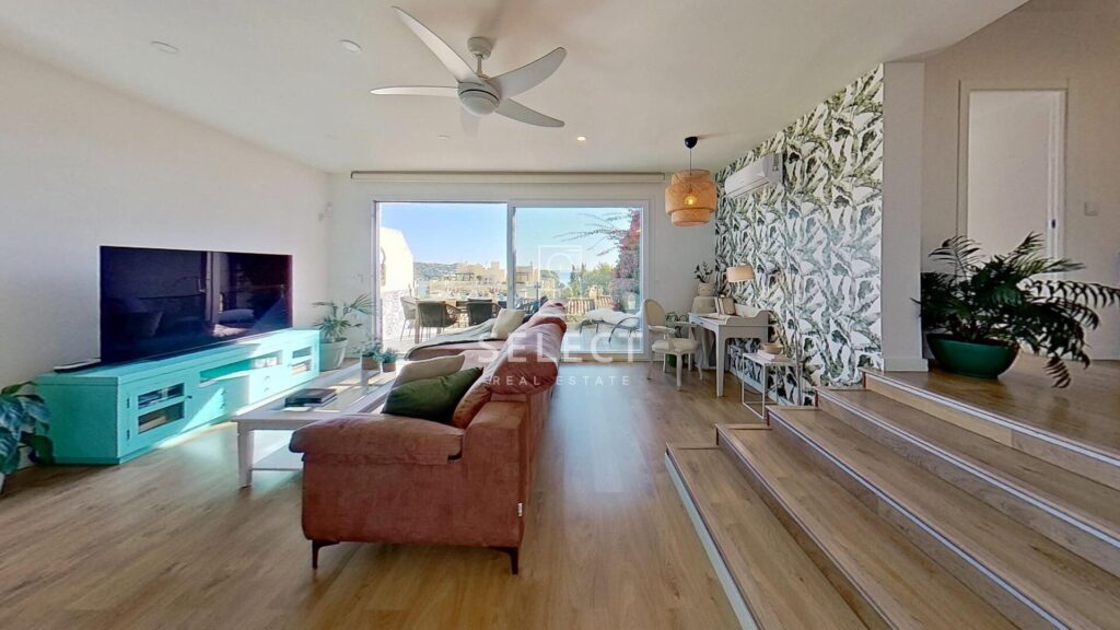 IS800 – Terraced house – La Herradura – Urb. tropicana