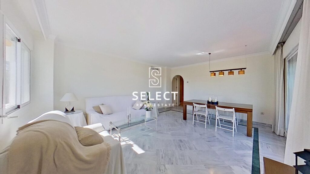 IS804 – Apartment – Marbella – Puerto Banus